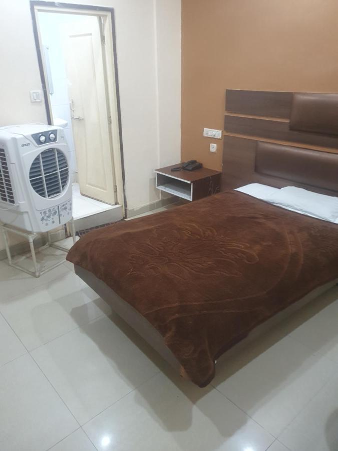 Hotel Anmol Ambikapur Ngoại thất bức ảnh