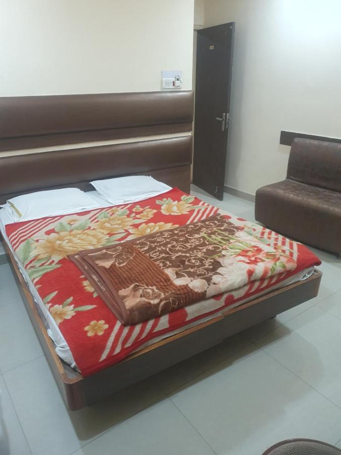Hotel Anmol Ambikapur Ngoại thất bức ảnh
