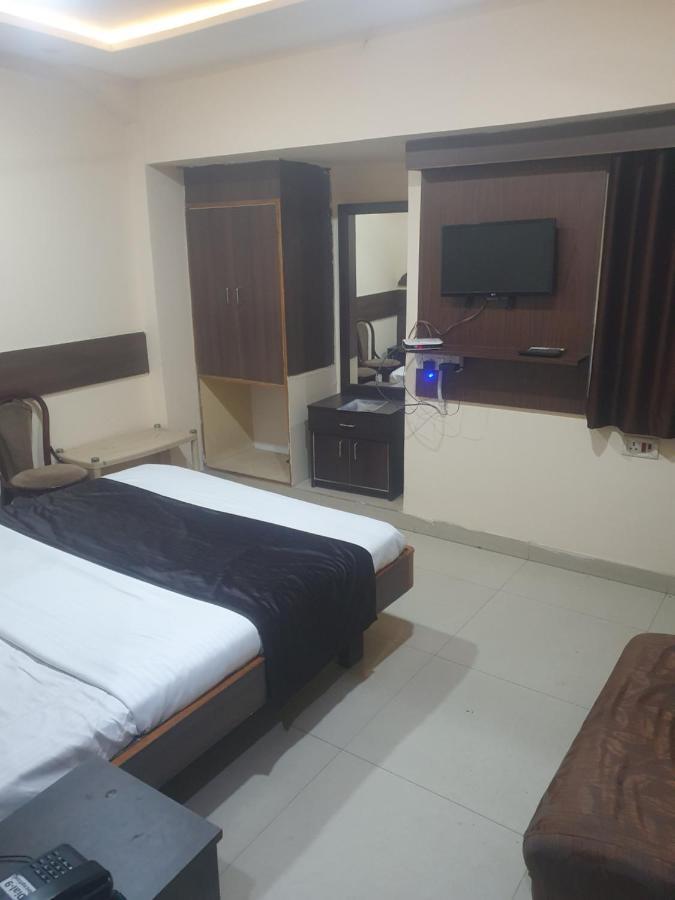 Hotel Anmol Ambikapur Ngoại thất bức ảnh