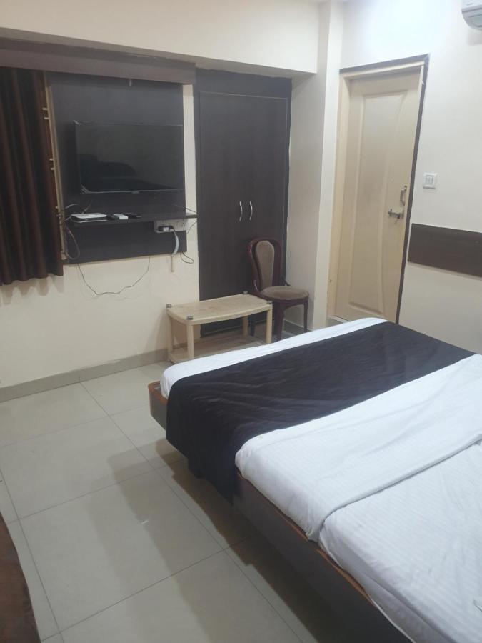 Hotel Anmol Ambikapur Ngoại thất bức ảnh