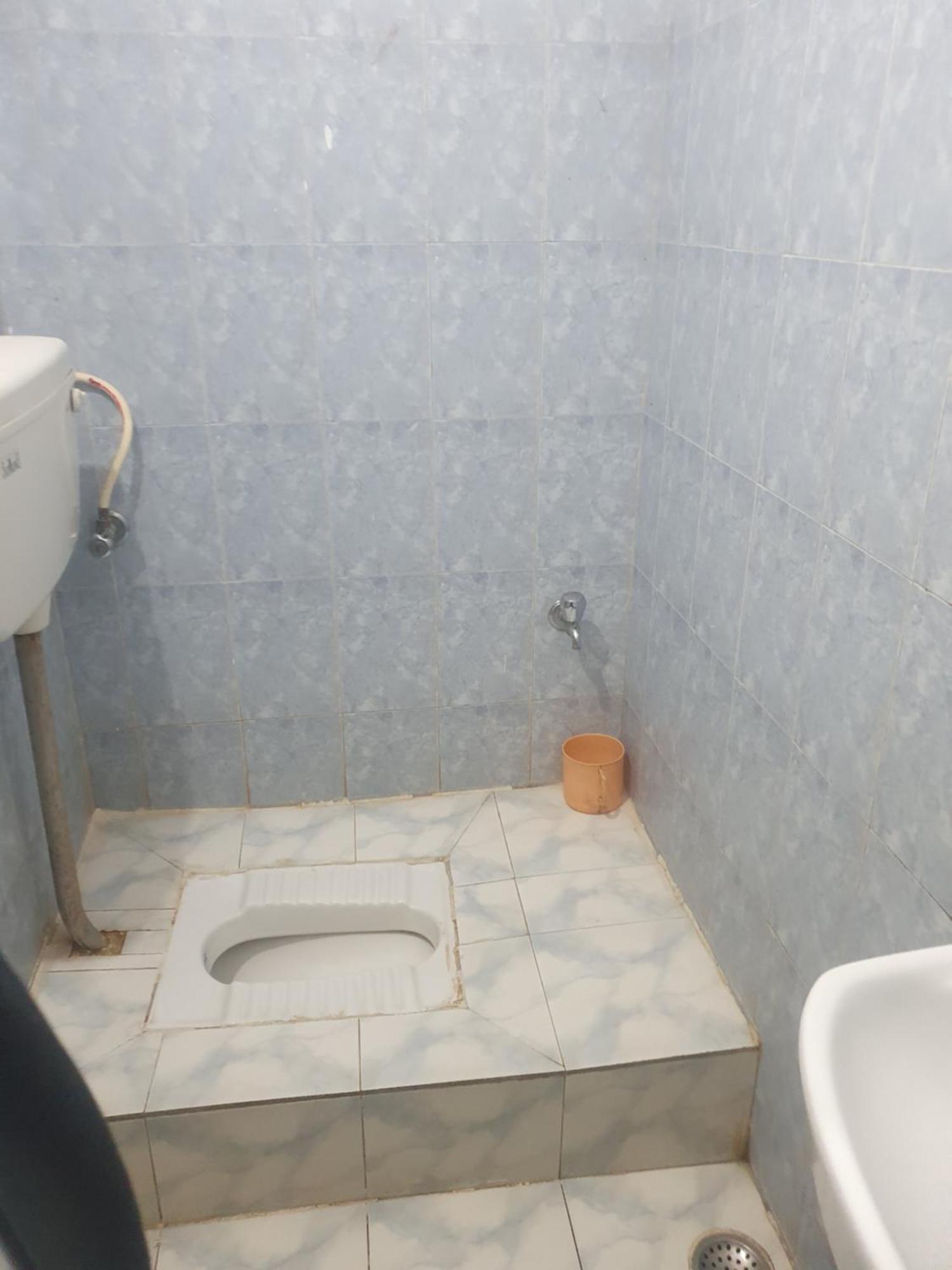 Hotel Anmol Ambikapur Phòng bức ảnh