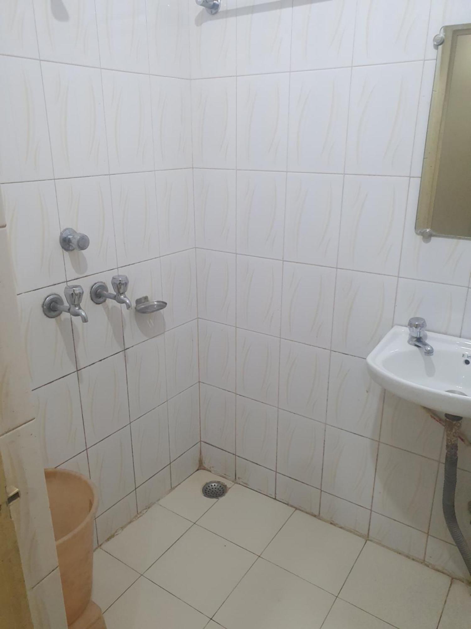 Hotel Anmol Ambikapur Phòng bức ảnh